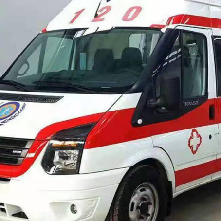 咸宁非急救护送病人转院租赁救护车的优缺点对比